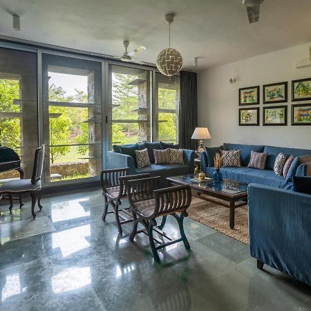 Lohonostays Maharajah House Карджат Экстерьер фото