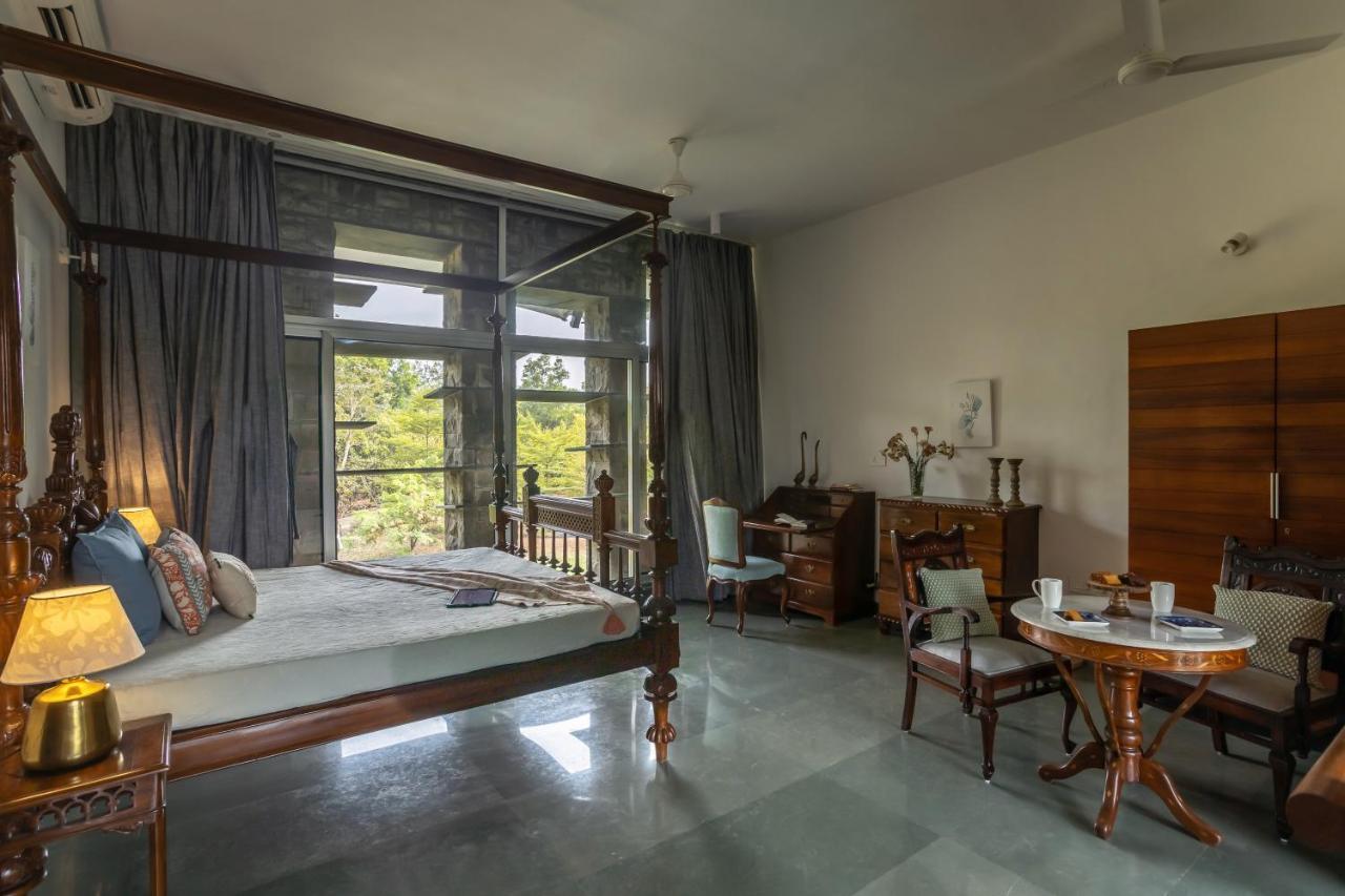 Lohonostays Maharajah House Карджат Экстерьер фото